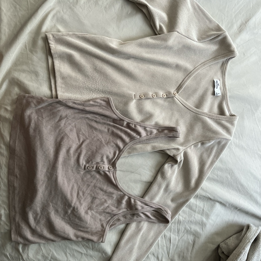 Hollister Beige Ribbed Knit Top